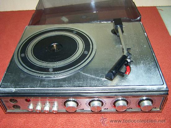 Gram&oacute;fonos y gramolas: Tocadiscos Universum - Foto 1