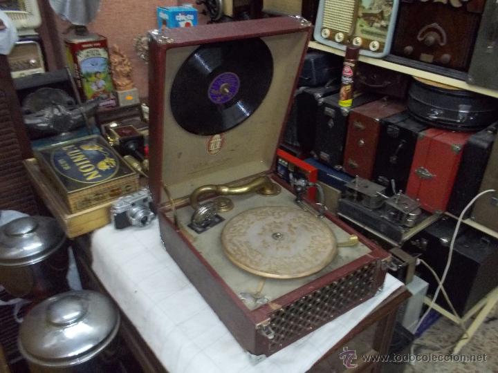 Gram&oacute;fonos y gramolas: Gramola Odeon Funcionando - Foto 1
