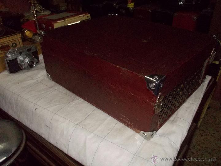 Gram&oacute;fonos y gramolas: Gramola Odeon Funcionando - Foto 17