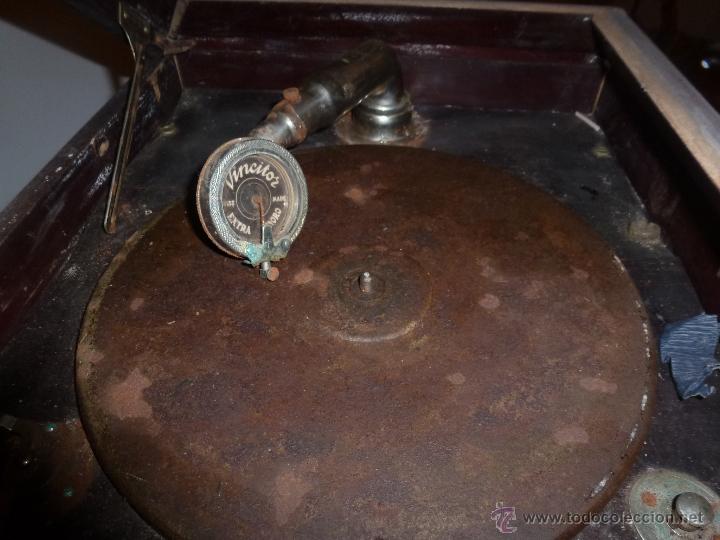 Gram&oacute;fonos y gramolas: gramono para restaurar - Foto 3