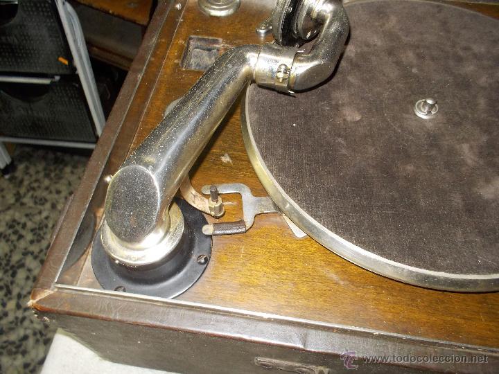 Gram&oacute;fonos y gramolas: Gramola Columbia Funcionando - Foto 14