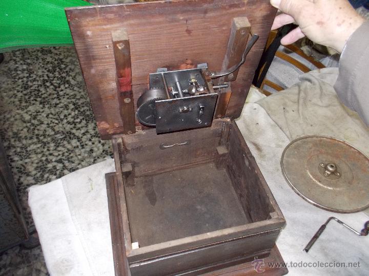 Gram&oacute;fonos y gramolas: Gramofono marca desconocida - Foto 21