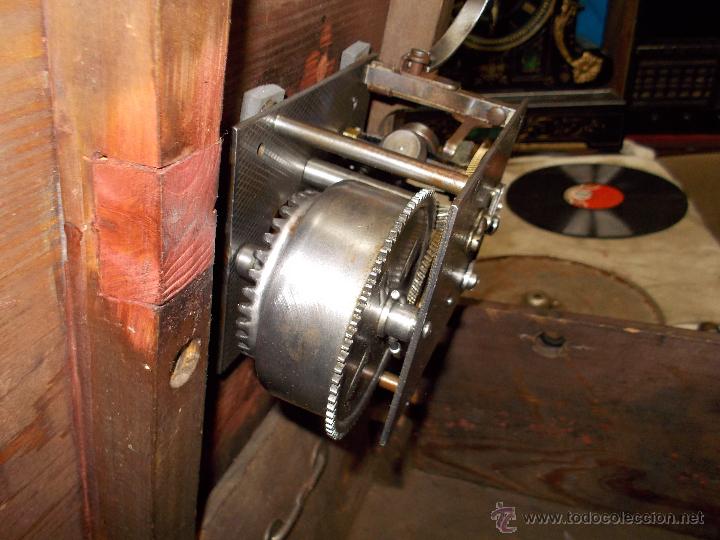 Gram&oacute;fonos y gramolas: Gramofono marca desconocida - Foto 24