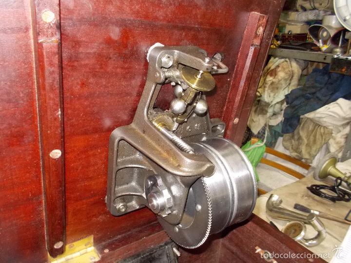 Gram&oacute;fonos y gramolas: Gramofono de la voz de su amo - Foto 3