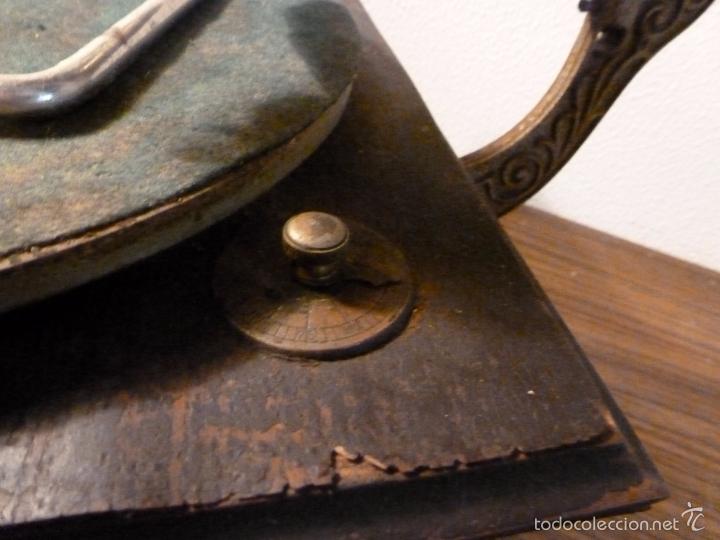 Gram&oacute;fonos y gramolas: gramofono con trompa - Foto 13
