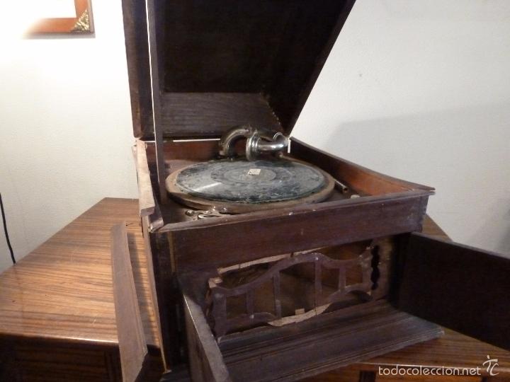 Gram&oacute;fonos y gramolas: GRAMOFONO - Foto 1