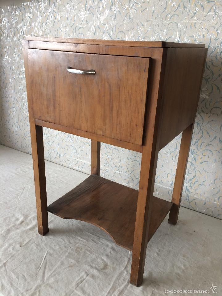 Gram&oacute;fonos y gramolas: MUEBLE CON TOCADISCOS 220 V - Foto 2