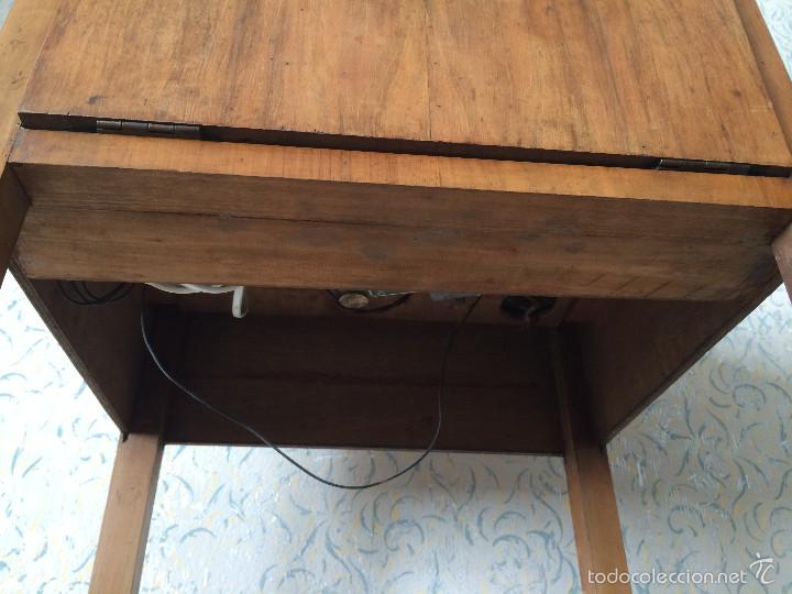 Gram&oacute;fonos y gramolas: MUEBLE CON TOCADISCOS 220 V - Foto 6