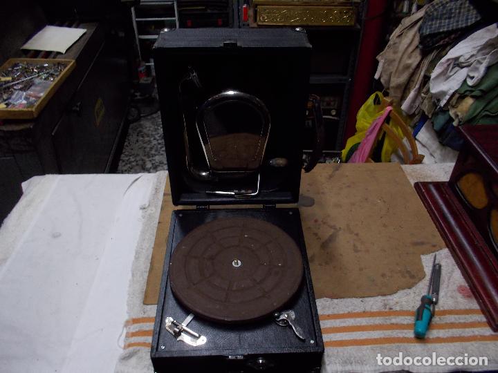 Gram&oacute;fonos y gramolas: Gramola decca funcionando - Foto 11