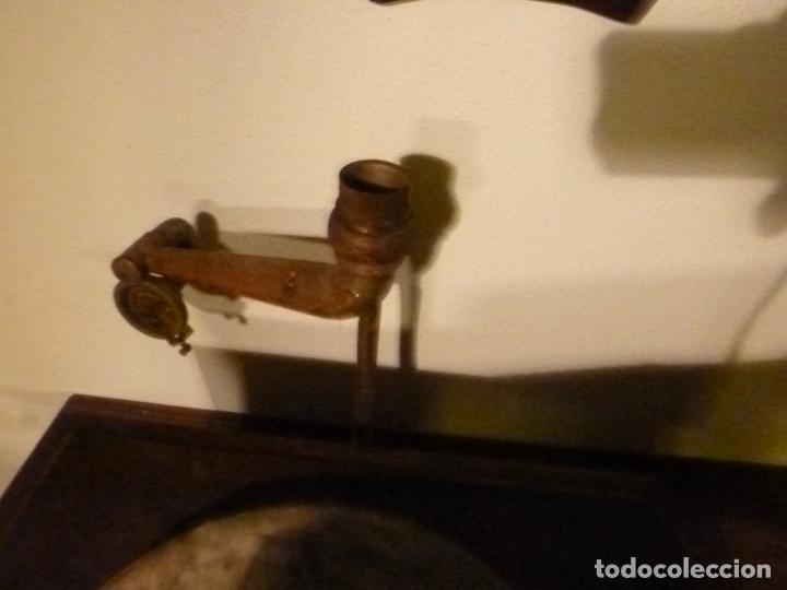 Gram&oacute;fonos y gramolas: caja de gramofono con trompa - Foto 12