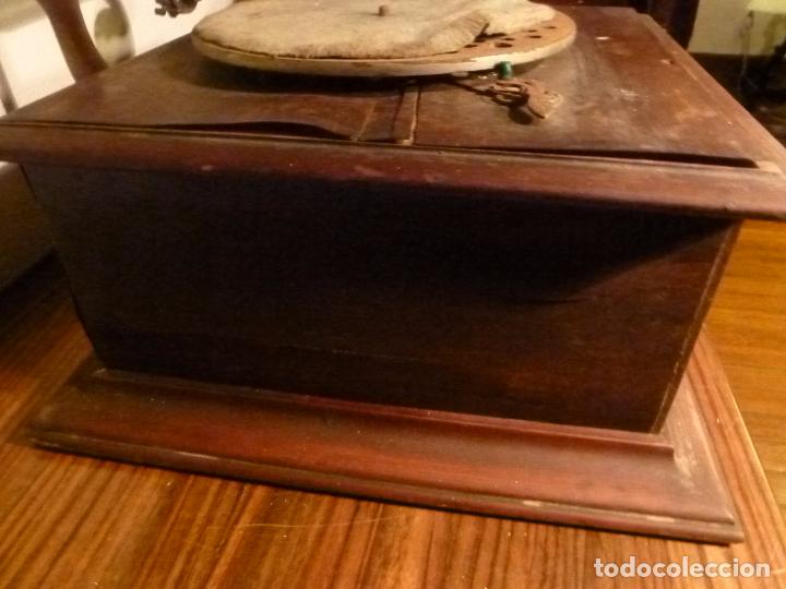 Gram&oacute;fonos y gramolas: caja de gramofono con trompa - Foto 25