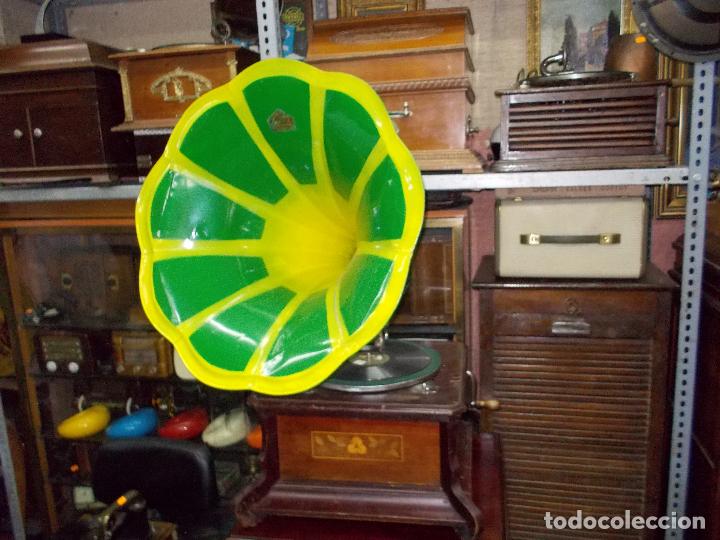 Gram&oacute;fonos y gramolas: Gramofono funcionando - Foto 3