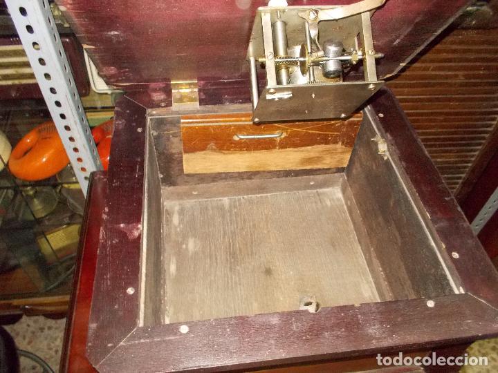 Gram&oacute;fonos y gramolas: Gramofono funcionando - Foto 26