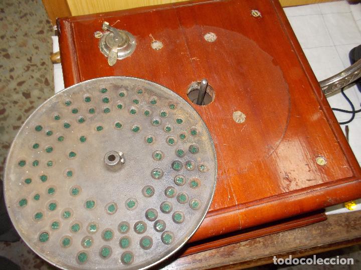 Gram&oacute;fonos y gramolas: Gramofono funcionando - Foto 2