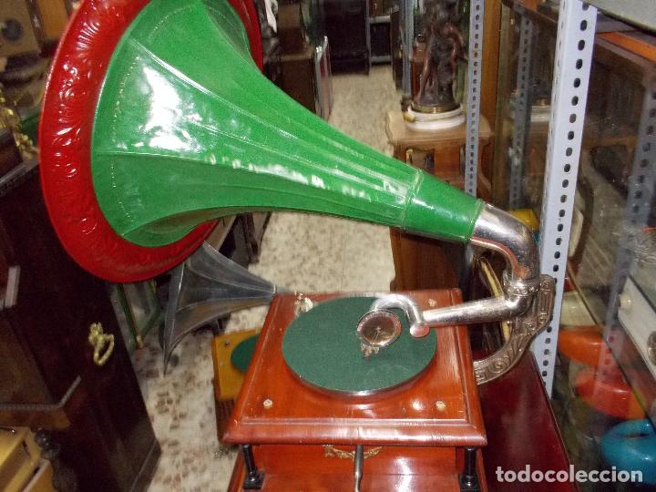 Gram&oacute;fonos y gramolas: Gramofono funcionando - Foto 28