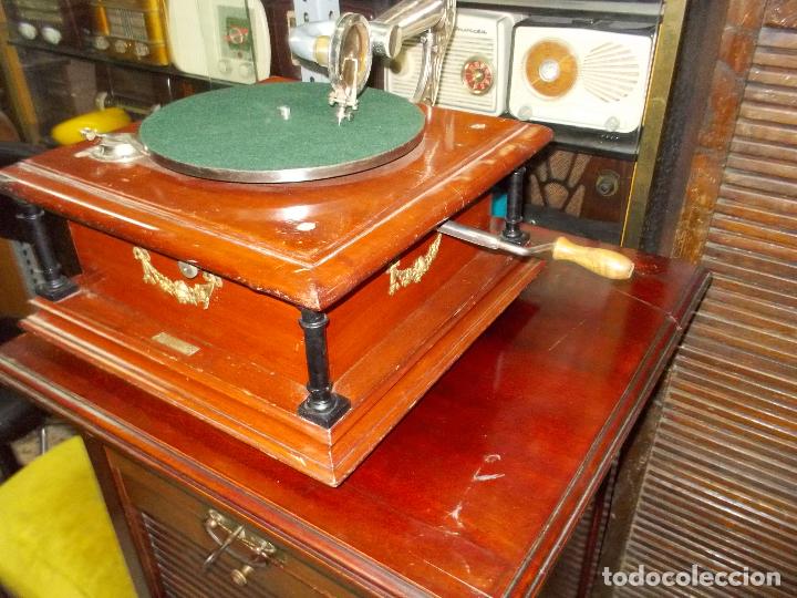 Gram&oacute;fonos y gramolas: Gramofono funcionando - Foto 33
