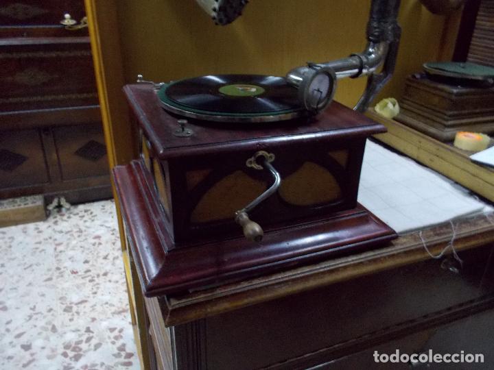 Gram&oacute;fonos y gramolas: Gramofono funcionando - Foto 33