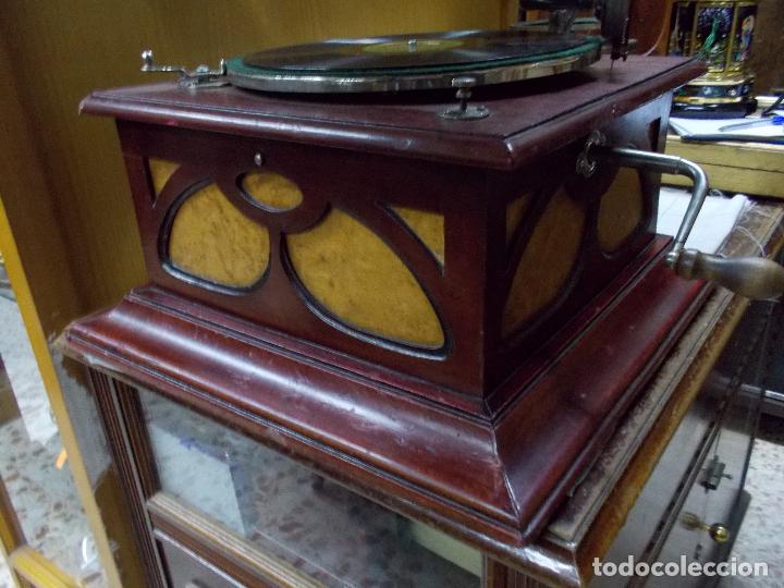 Gram&oacute;fonos y gramolas: Gramofono funcionando - Foto 34