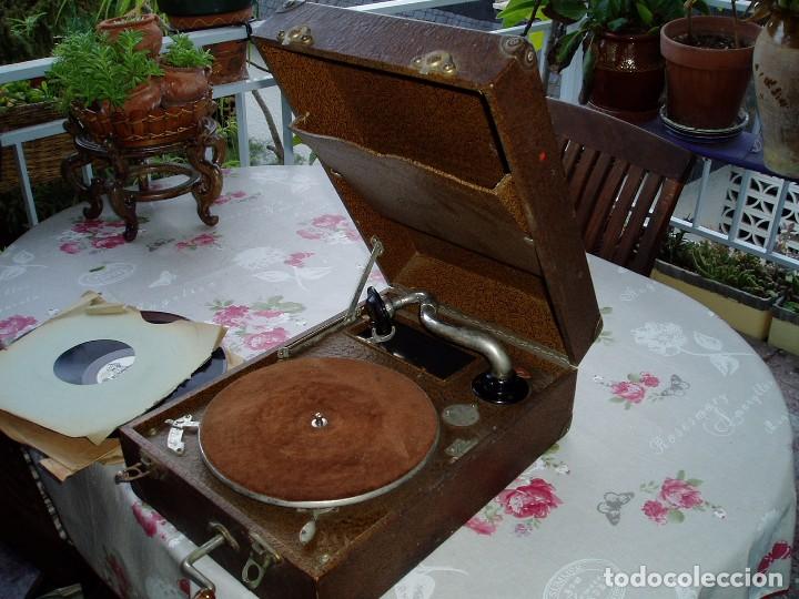 Gram&oacute;fonos y gramolas: Gram&oacute;fono Principios S. XX - Foto 1