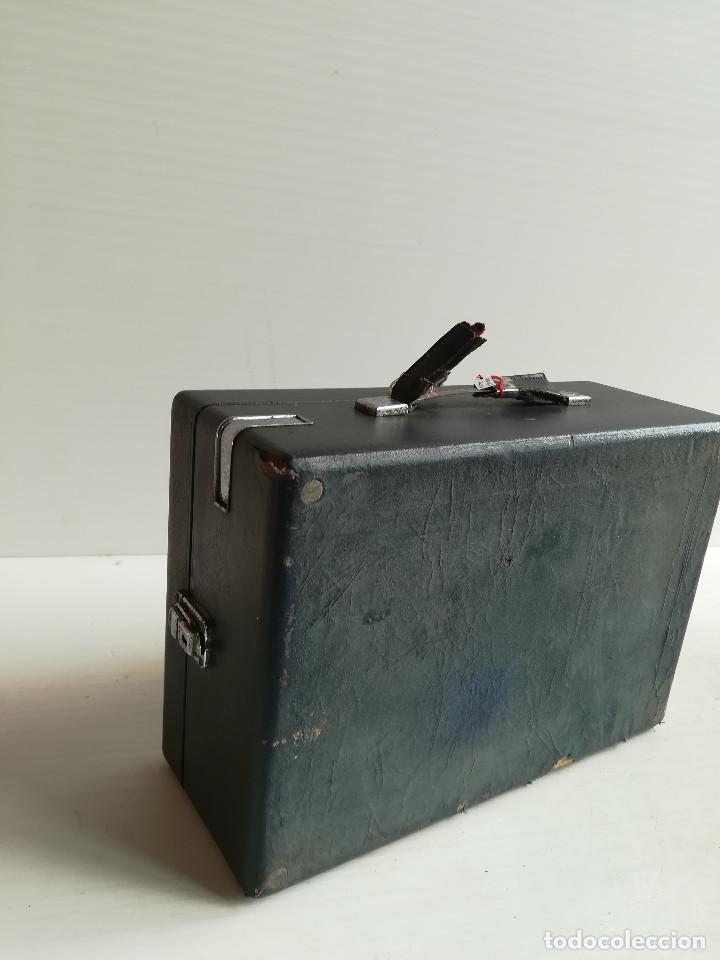 Gram&oacute;fonos y gramolas: TOCADISCOS -DECA- DE MALETA, CERCA DE 1.930 - Foto 3