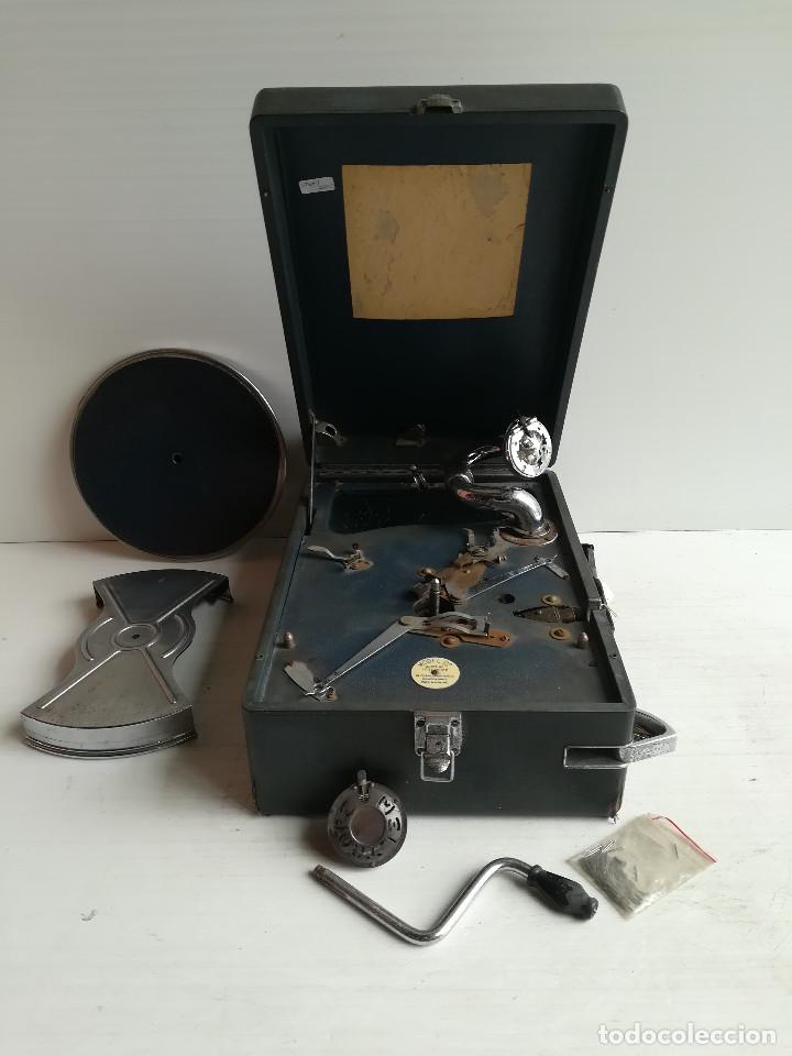 Gram&oacute;fonos y gramolas: TOCADISCOS -DECA- DE MALETA, CERCA DE 1.930 - Foto 4