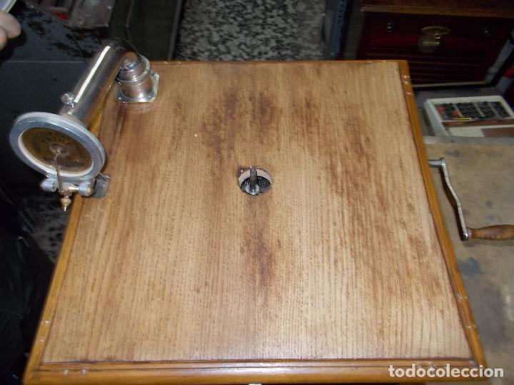 Gram&oacute;fonos y gramolas: Gramofono Pathephone N&ordm; 30 funcionando - Foto 23