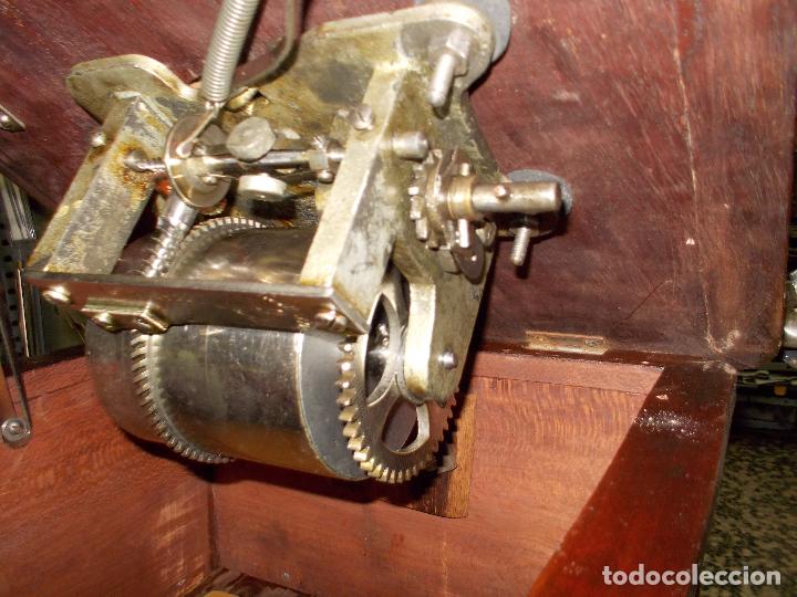 Gram&oacute;fonos y gramolas: gramofono original funcionando - Foto 5