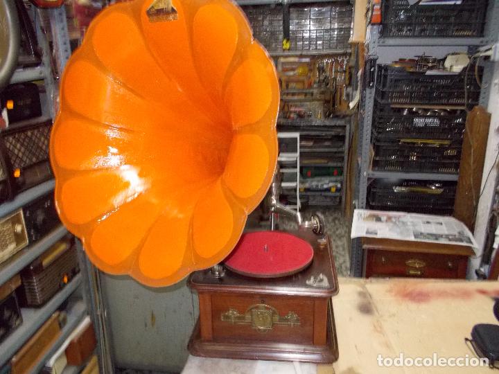 Gram&oacute;fonos y gramolas: gramofono original funcionando - Foto 46