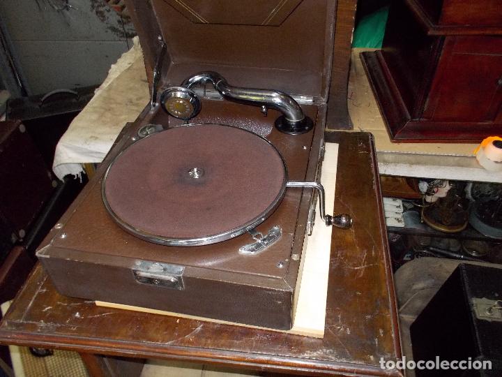 Gram&oacute;fonos y gramolas: Gramola PortafonicFuncionando - Foto 21