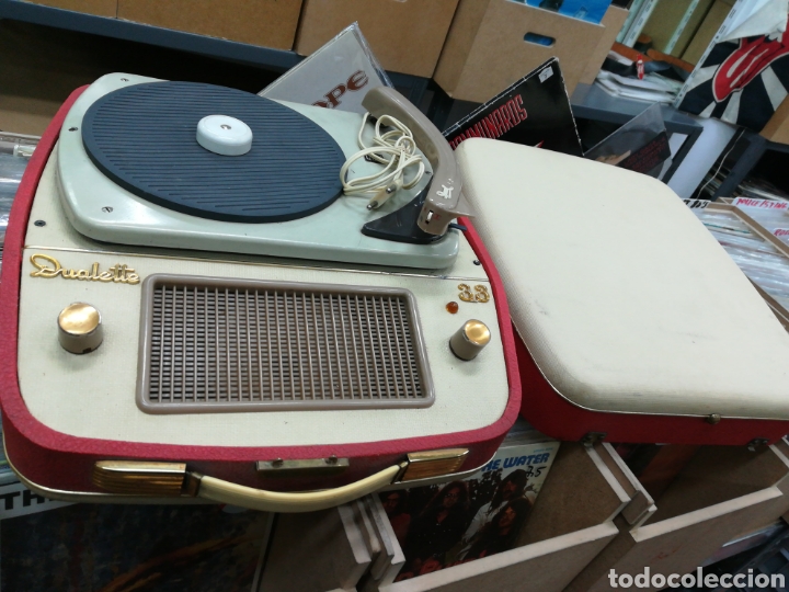 Gram&oacute;fonos y gramolas: Tocadiscos dualette 33 funciona - Foto 1