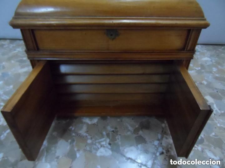 Gram&oacute;fonos y gramolas: GRAMOFONO SOBREMESA ANTIGUO - Foto 5