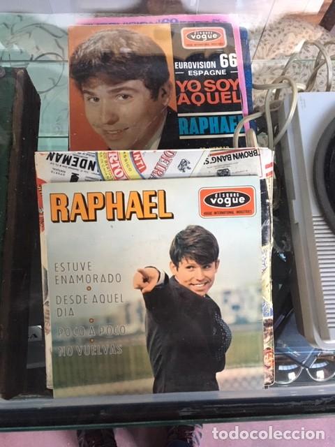 Gram&oacute;fonos y gramolas: TOCADISCOS PORT&Aacute;TIL Y DISCOS - Foto 3
