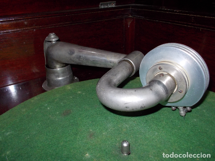 Gram&oacute;fonos y gramolas: Gramofono de mueble funcionando - Foto 16