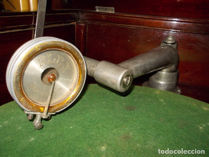 Gram&oacute;fonos y gramolas: Gramofono de mueble funcionando - Foto 21