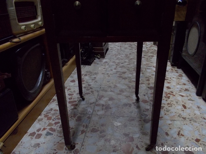 Gram&oacute;fonos y gramolas: Gramofono de mueble funcionando - Foto 34