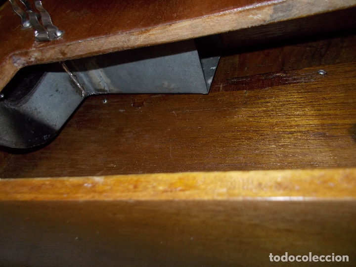 Gram&oacute;fonos y gramolas: gramola de madera - Foto 16