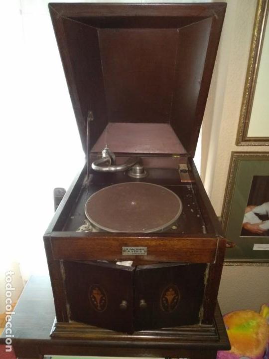 Gram&oacute;fonos y gramolas: Gram&oacute;fono mueble Antiguo - Foto 4