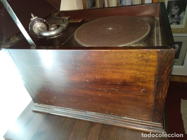 Gram&oacute;fonos y gramolas: Gram&oacute;fono mueble Antiguo - Foto 8