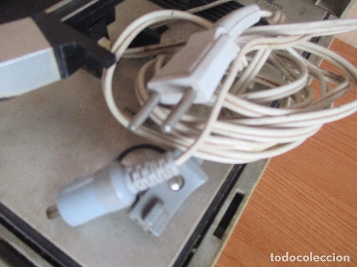 Gram&oacute;fonos y gramolas: ANTIGUO TOCADISCOS MODELO COSMOS A-2250 - Foto 7
