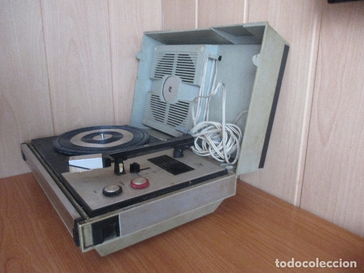 Gram&oacute;fonos y gramolas: ANTIGUO TOCADISCOS MODELO COSMOS A-2250 - Foto 8