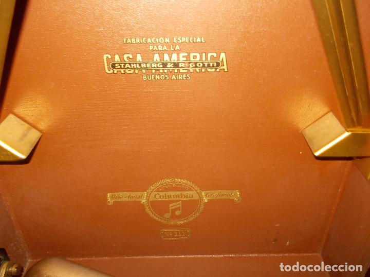 Gram&oacute;fonos y gramolas: gramola columbia funcionando - Foto 2