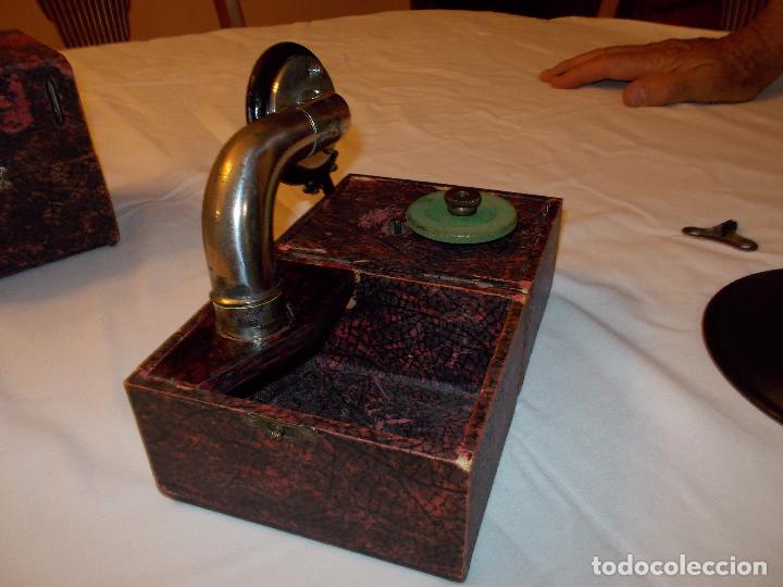 Gram&oacute;fonos y gramolas: gramola peque&ntilde;a - Foto 10
