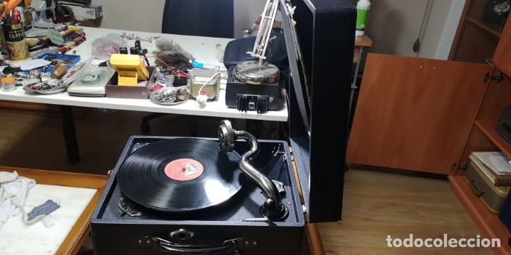 Gram&oacute;fonos y gramolas: GRAMOLA LINGUAPHONE - Foto 3