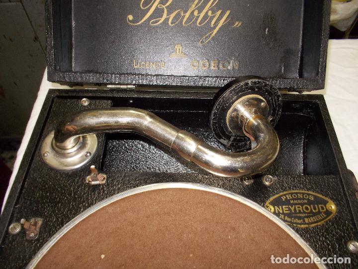 Gram&oacute;fonos y gramolas: Gramola funcionando marca odeon modelo Bobby - Foto 3