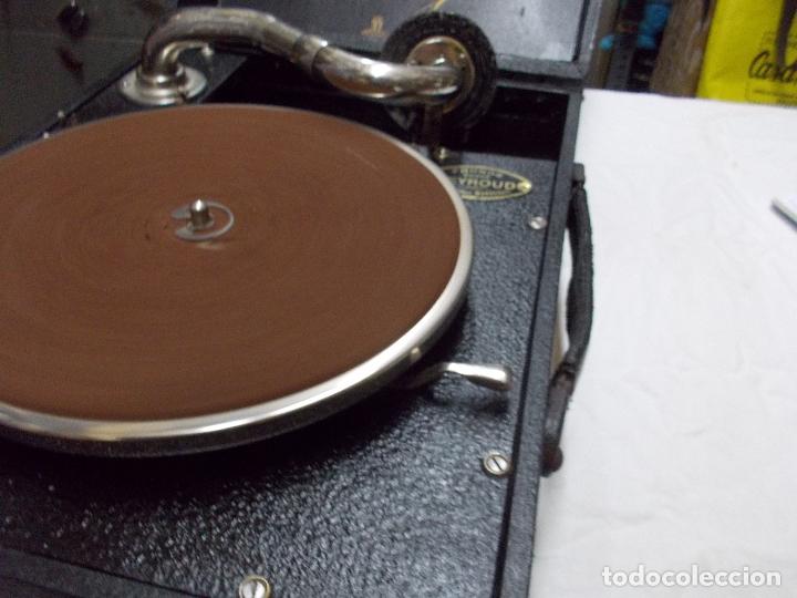 Gram&oacute;fonos y gramolas: Gramola funcionando marca odeon modelo Bobby - Foto 5