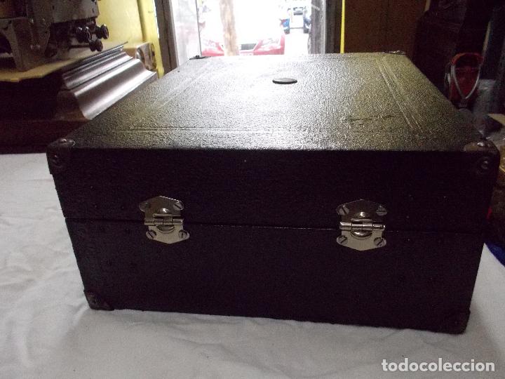 Gram&oacute;fonos y gramolas: Gramola funcionando marca odeon modelo Bobby - Foto 14
