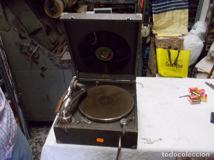 Gram&oacute;fonos y gramolas: gramola pathe funcionando - Foto 2