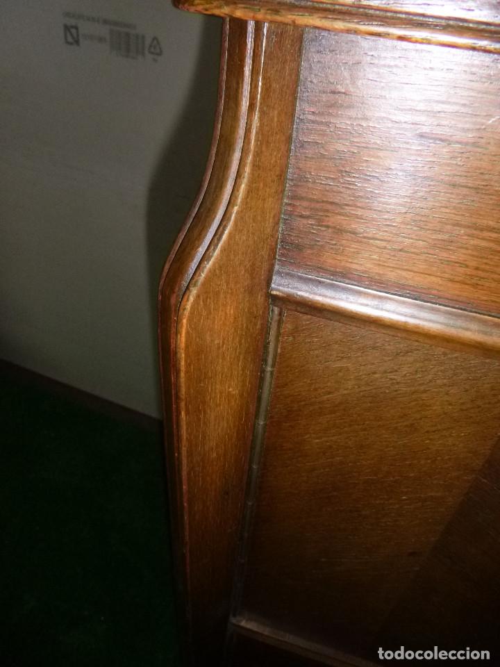 Gram&oacute;fonos y gramolas: ANTIGUA GRAMOLA CON MUEBLE DE ROBLE - Foto 9