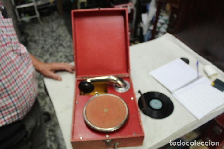 Gram&oacute;fonos y gramolas: Gramola funcionando - Foto 6