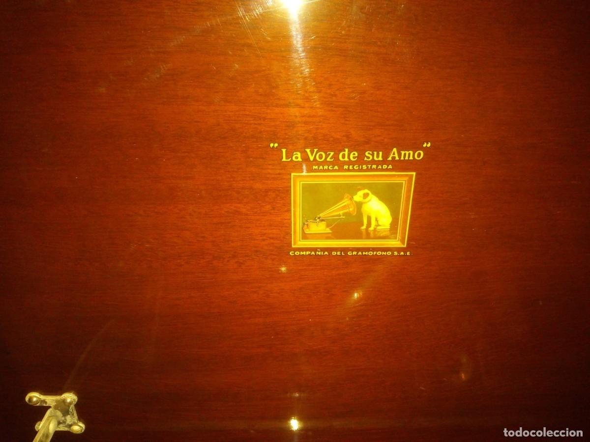 Gram&oacute;fonos y gramolas: Gram&oacute;fono con mueble - La Voz de su amo - Foto 5
